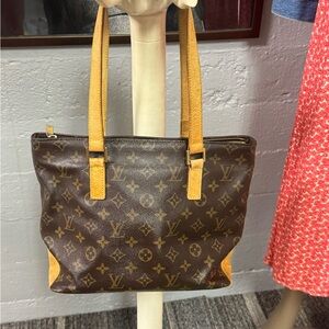 Louis Vuitton Monogram Cabas Mezzo Shoulder Bag